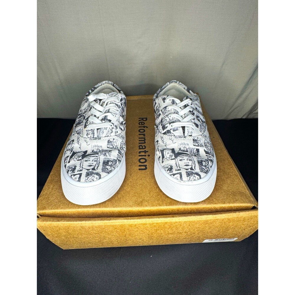 Reformation Hazel Canvas Sneaker Black/White Graphic Art Print Low Top Lace-Up